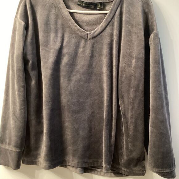 House of Harlow 1960 Lounge Ribbed Velour Pajama set Gray‎ - Picture 3 of 16